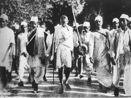 quit india movement mahatma gandhi indian freedom 10 important points | महात्मा गांधी के 'भारत छोड़ो आंदोलन' ने तोड़ दी थी अंग्रेजों की कमर, पढ़ें- इससे जुड़ी 10 बड़ी बातें  