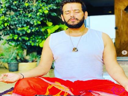 BJP member and actor Ravi Kishan Havan for Coronavirus video viral on social media | कोरोना वायरस को खत्म करने के लिए रवि किशन ने बेटे के साथ घर पर किया हवन, कही ये बड़ी बात