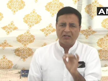 Rajasthan jaipur CM Ashok Gehlot congress bjp pm modi R Surjewala CBI team raid | मोदी जी आपके 'रेडराज' से राजस्थान डरने वाला नहीं, गहलोत के भाई के परिसरों पर छापेमारी, कांग्रेस का केंद्र सरकार पर हमला