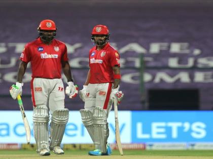 क्रिस गेल और <a href='https://www.lokmatnews.in/topics/kl-rahul/'>केएल राहुल</a> के बीच शतकीय साझेदारी हुई।