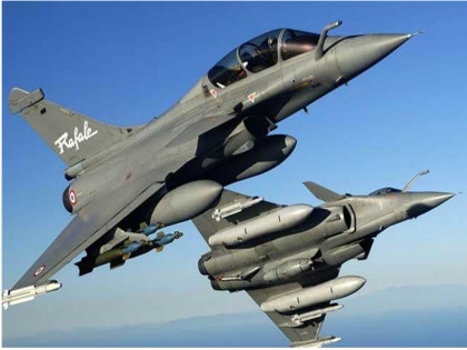 CAG report tabled before Rajya Sabha, says compared to earlier India managed to save 17% money for 36 Rafale contract | राफेल डील पर CAG रिपोर्ट में मोदी सरकार को क्लीन चिट, यूपीए के मुकाबले सस्ते में हुआ सौदा