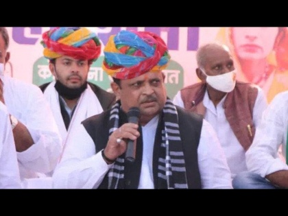 gujarat state congress president accused the aap of vote cutting machine | गुजरात: प्रदेश कांग्रेस अध्यक्ष ने राज्य में आप को बताया 'वोट कटवा मशीन', कहा- पंजाब और गुजरात की तुलना नहीं कर सकते