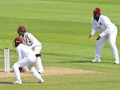 England vs West Indies: 140 kg Rahkeem Cornwall takes a brilliant catch in slip cordon, Watch Video | ENG vs WI: 140 किलो के रहकीम कॉर्नवॉल ने स्लिप में पकड़ा शानदार कैच, हैरान फैंस ने सोशल मीडिया में जमकर की तारीफ