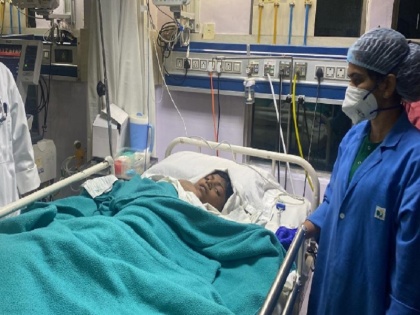 Chhattisgarh: Rahul who fell in borewell was rescued after 104 hours late night | छत्तीसगढ़: बोरवेल में गिरे राहुल को 104 घंटे बाद सुरक्षित बाहर निकाल पहुंचाया गया अस्पताल गया, सुरंग बनाकर बचाव दल ने ऐसे दिया मिशन को अंजाम