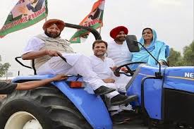 Rahul Gandhi rally on tractor against agricultural laws in Punjab, said - this black law will be over as soon as Congress government is formed, watch video | पंजाब में कृषि कानूनों के खिलाफ राहुल गांधी ने ट्रैक्टर पर बैठ निकाली रैली, बोले- कांग्रेस की सरकार बनते ही यह काला कानून होगा खत्म, देखें वीडियो