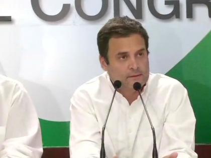 Karnataka bjp govt loose rahul gandhi attacks on narendra modi amit shah rss | आक्रामक राहुल गांधी बोले- भ्रष्ट हैं पीएम मोदी, विधायकों की खरीद की दी छूट Karnataka bjp govt loose rahul gandhi attacks on narendra modi amit shah rss | आक्रामक राहुल गांधी बोले- भ्रष्ट हैं पीएम मोदी, विधायकों की खरीद की दी छूट