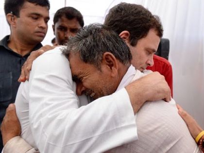 Madhya Pradesh: Congress President Rahul Gandhi going to addresses farmer rally in mandsaur violence at kisan andolan | किसानों से मिलकर राहुल गांधी ने खेला इमोशनल कार्ड- बोले अपनों को खोने का दर्द मैं जानता हूं