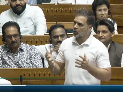 6 people trapped country in Chakravyuh Rahul Gandhi said then uproar in the Lok Sabha | देश को चक्रव्यूह में इन 6 लोगों ने फंसाया, राहुल गांधी बोले, फिर लोकसभा में जमकर हुआ हंगामा 6 people trapped country in Chakravyuh Rahul Gandhi said then uproar in the Lok Sabha | देश को चक्रव्यूह में इन 6 लोगों ने फंसाया, राहुल गांधी बोले, फिर लोकसभा में जमकर हुआ हंगामा