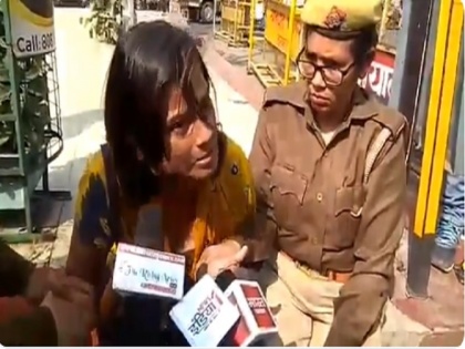 Up raebareli viral video woman try suicide says rajnath singh relative and bjp leader gang raped her mother-sister | वीडियो: महिला का आरोप- BJP नेताओं ने किया माँ-बहन का गैंगरेप, पुलिस नहीं लिख रही FIR, कहा- एक है राजनाथ सिंह का 'रिश्तेदार'