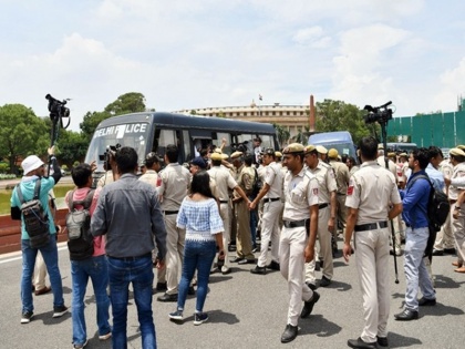 Delhi Police denies permission for PFI rally in Delhi VHP written letter | दिल्ली पुलिस ने PFI को राष्ट्रीय राजधानी में रैली की नहीं दी इजाजत, VHP ने लिखा था पत्र