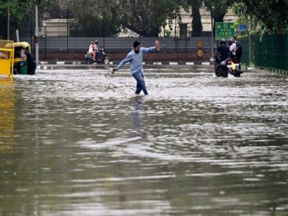 No significant rainfall likely over Delhi during next 2-3 hours says IMD | आईएमडी ने कहा- अगले 2-3 घंटों के दौरान दिल्ली में कोई खास बारिश की संभावना नहीं