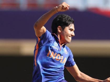 ICC World Cup 2022 Raj Bawa final Hero Raj Angad Bawa 5 wickets and 35 runs Dada also won gold in Olympics | ICC World Cup 2022 Raj Bawa: फाइनल मैच के हीरो राज अंगद बावा, 5 विकेट और 35 रन, दादा भी जीत चुके हैं ओलंपिक में गोल्ड