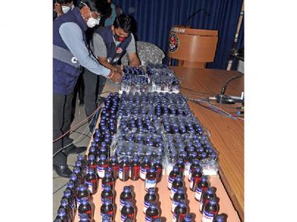 Cough medicine controversy Rajasthan government suspends drug controller case is related to the death of children | Cough Medicine Controversy: राजस्थान सरकार ने ड्रग कंट्रोलर को किया निलंबित, बच्चों की मौत से जुड़ा है मामला