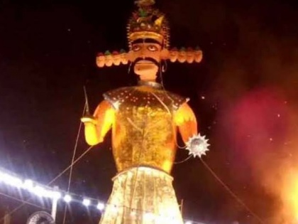 Rajasthan: Ravana effigy was set ablaze today in Malpura in Tonk district, Curfew imposed and interned suspend | राजस्थानः टोंक जिले के मालपुरा में दशहरा जुलूस पर पथराव से बढ़ा तनाव, इलाके में लगा कर्फ्यू, इंटरनेट पर पाबंदी