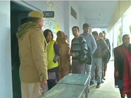Rajasthan elections: voting in Shree Shankarpur Assembly seat fault in EVM | राजस्थान चुनाव: करणपुर में पड़े 86. 92% फीसदी वोट, EVM खराब होने की वजह से हुआ पुनर्मतदान