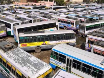 rajasthan roadways buses strike indefinitely will continue | राजस्थान रोडवेज बसों की हड़ताल हुई अनिश्चितकालीन, आम आदमी की बढ़ी मुश्किलें