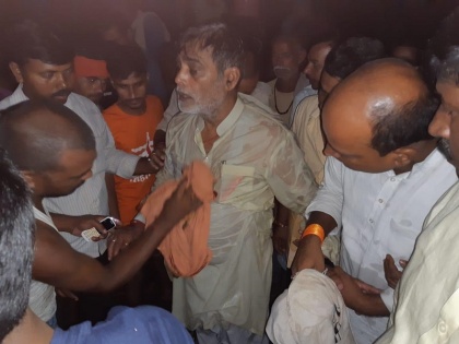 Bihar: BJP MP Ram Kripal Yadav Jugaad boat capsizes in flood-hit area | बीजेपी सांसद रामकृपाल यादव बाढ़ग्रस्त इलाके में नदी में गिरे, जुगाड़ नाव से कर रहे थे पार
