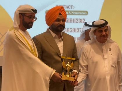Indian journalist Ramandeep Singh Sodhi received the 'Best Journalist of Punjabi Diaspora' award in Dubai | भारतीय पत्रकार रमनदीप सिंह सोढी को दुबई में मिला 'पंजाबी डायस्पोरा के बेस्ट जर्नलिस्ट’ का पुरस्कार