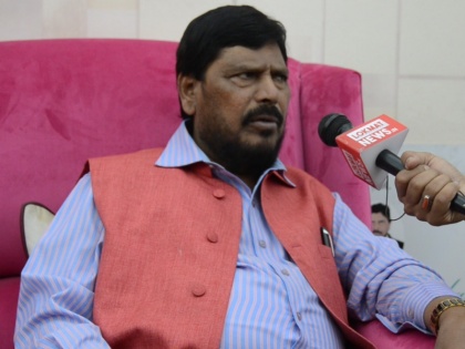 Union Minister Ramdas Athawale says Congress and NCP want to trouble Shiv Sena by giving reservation to Muslims | केंद्रीय मंत्री रामदास आठवले ने कहा- मुस्लिमों को आरक्षण देकर शिवसेना को मुसीबत में डालना चाहते हैं कांग्रेस और एनसीपी