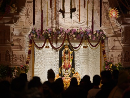 Amid huge rush of devotees, Ayodhya Ram Mandir releases aarti, darshan timings; know details | Ayodhya Ram Mandir: भक्तों की भारी भीड़ के बीच मंदिर ट्रस्ट ने आरती, दर्शन का समय जारी किया, जानें टाइमिंग