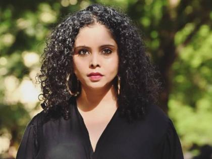 Journalist Rana Ayyub stopped boarding London flight over money laundering case join investigation | मनी लॉन्ड्रिंग मामले में पत्रकार राणा अयूब को विदेश जाने से रोका, जांच में शामिल होने को कहा, आखिर क्या है मामला
