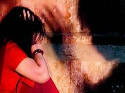 In Rajasthan, miscreants gang-raped a woman, forced nephew of woman for rape | राजस्थान में बदमाशों ने महिला से किया सामूहिक दुष्कर्म, महिला के भांजे को भी जबरन संबंध बनाने को किया मजबूर