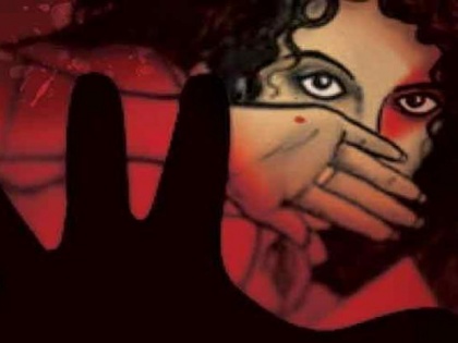 Noida 17-year-old girl kidnapped and raped accused absconding and search continues | 17 वर्षीय किशोरी को अगवा कर दुष्कर्म, आरोपी फरार और तलाश जारी