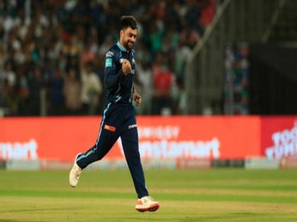 GT vs PBKS, IPL 2025: Rashid Khan scripts history, becomes third fastest bowler to take 150 wickets | GT vs PBKS, IPL 2025: राशिद खान ने रचा इतिहास, 150 विकेट लेने वाले तीसरे सबसे तेज गेंदबाज बने