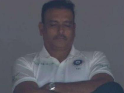 India vs England: When Harbhajan Singh caught Ravi Shastri sleeping on 1st Day of Edgbaston test | Ind vs ENG: कमेंट्री कर रहे हरभजन ने रवि शास्त्री को मैच के दौरान 'झपकी' लेते पकड़ा, फिर ऐसे उड़ाया मजाक