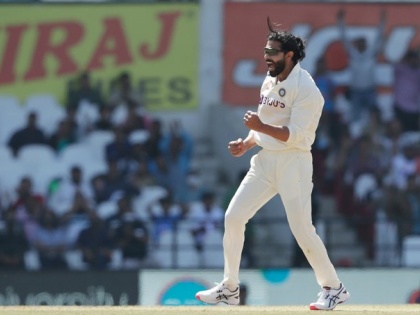 Border-Gavaskar Trophy 2023 AUS 174-8 Ravindra Jadeja 4, Ravichandran Ashwin 2 wickets see video | Border-Gavaskar Trophy 2023: रविंद्र जडेजा और रविचंद्रन अश्विन ने कसा शिकंजा, झटके 6 विकेट, पहले टेस्ट में ऑस्ट्रेलिया कर रहा संघर्ष
