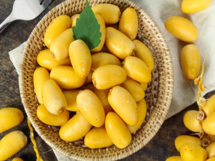 health benefits of eating raw dates for skin, weight loss and constipation | पेट, कमर, जांघों और buttocks की चर्बी को एक हफ्ते में पिघाल देता है ये पीला फल