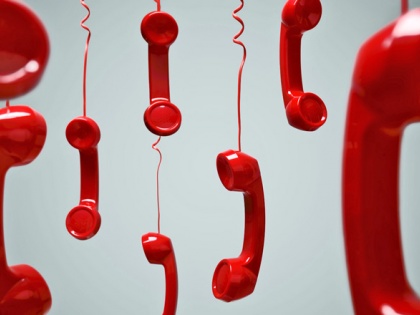 Committee of Secretaries will advise on increasing call and data rates pressure on telecom companies | कॉल और डाटा दरें बढ़ाने पर सलाह देगी सचिवों की समिति, टेलीकॉम कंपनियों ने बढ़ाया मोदी सरकार पर दबाव