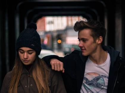 6 things to avoid doing when apologizing | Relationship Tips: माफी मांगते समय भूल न करें ये 6 गलतियां, बिगड़ सकती है बनती बात