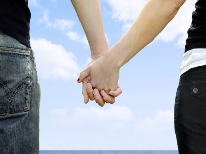 Ways to create healthier relationship with your partner | Relationship Tips: पार्टनर के साथ स्वस्थ संबंध बनाने में मदद करेंगे ये टिप्स, रिलेशनशिप होगा मजबूत
