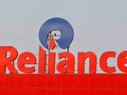 Reliance Industries becomes first Indian company with market capitalization of Rs 9 lakh crore | रिलायंस इंडस्ट्रीज का रिकॉर्ड मुनाफा, 9 लाख करोड़ रुपये के बाजार पूंजीकरण वाली बनी पहली भारतीय कंपनी