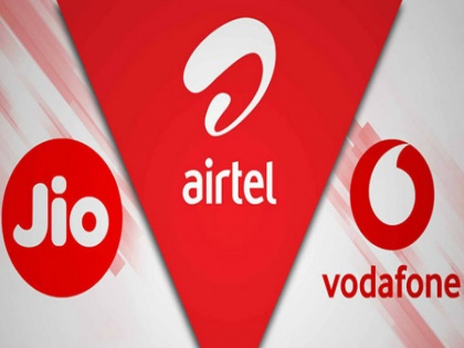 Jio Vs Airtel Vs vodafone best 2gb daily internet data plan under 300 | Jio vs Airtel vs Vodafone: ये हैं 2GB डेली डेटा वाले बेस्ट प्लान, जानें कौन सा प्लान है ज्यादा फायदेमंद