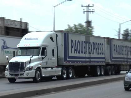 Mexico: 109 Central American Migrants Crammed in Truck | मेक्सिको में ट्रक के अंदर 109 प्रवासी बुरी हालत में मिले