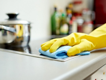 How to Clean a Kitchen with home ingredient | सफाई करने के बाद भी किचन से आती है बदबू, तो इन 4 तरीकों को अपनाएं, मिलेगा सही रिजल्ट