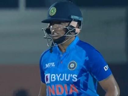 ICC Women's T20 Ranking 2022 Indian batsman Richa Ghosh scored unbeaten 40 off 19 balls moved four places 40th position see list viral video | ICC Women's T20 Ranking 2022: चार मैच, 54 गेंद और 103 रन, भारतीय विकेटकीपर ने रैंकिंग में किया धमाल, देखें टॉप लिस्ट