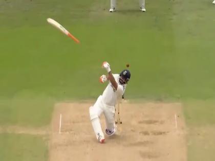 IND vs ENG, 2nd Test: Rishabh Pant's flying bat made the audience laugh at Edgbaston | VIDEO | IND Vs ENG, 2nd Test: ऋषभ पंत के उड़ते बल्ले ने एजबेस्टन में दर्शकों को हंसने पर किया मजबूर | VIDEO