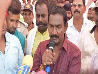 Bihar Police tightened legal grip on RJD MLA Ritlal Yadav's wife Rinku Kumari, wrote a letter to the Additional Chief Secretary of Education Department demanding action | बिहार पुलिस ने राजद विधायक रीतलाल यादव की पत्नी रिंकु कुमारी पर कसा कानूनी शिकंजा, शिक्षा विभाग के अपर मुख्य सचिव को पत्र लिखकर की कार्रवाई की मांग