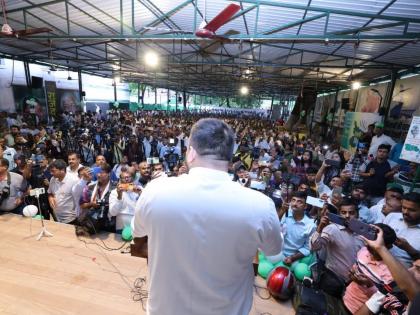 Tejashwi Yadav told We ask you question name one vegetable which is less than Rs 45 per kg? attacked on rising inflation see video | Tejashwi Yadav: कोई एक सब्जी का नाम बताए जो 45 रुपए किलो से कम हो?, तेजस्वी यादव ने कहा- गोभी, अदरक, शिमला मिर्च, तुरई, बैंगन, लौकी, धनिया नहीं खाए!