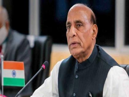 Rajnath to visit Ladakh on Sunday, review India's preparedness | चीन से तनातनी के बीच राजनाथ सिंह जाएंगे लद्दाख, भारत की तैयारियों का लेंगे जायजा Rajnath to visit Ladakh on Sunday, review India's preparedness | चीन से तनातनी के बीच राजनाथ सिंह जाएंगे लद्दाख, भारत की तैयारियों का लेंगे जायजा