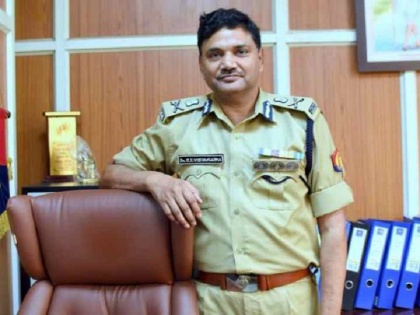 1988 IPS officer, RK Vishwakarma appointed part-time DGP in UP | IPS आरके विश्वकर्मा नियुक्त हुए उत्तर प्रदेश के कार्यवाहक डीजीपी, 1988 बैच के भारतीय पुलिस सेवा के हैं अधिकारी