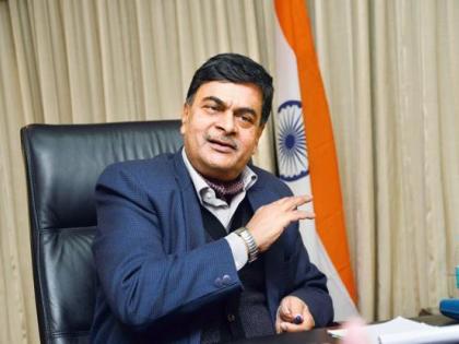 We are going to make provision to provide 24 hours power to all the customers seven days: RK Singh | हम ग्राहकों को सातों दिन 24 घंटे बिजली देने का प्रावधान करने जा रहे हैं: आर के सिंह