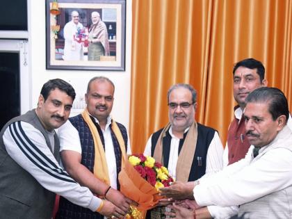 By-election RLD leader Abhishek Chaudhary Gurjar joined BJP Khatauli Assembly | खतौली विधानसभा से टिकट नहीं मिलने पर रालोद नेता अभिषेक चौधरी गुर्जर भाजपा में शामिल हुए