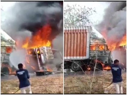 Gujarat Massive collision between 3 trucks Aravalli district 2 people killed 2 injured fire brigade deployed spot rescue work underway | गुजरात: अरावली जिले में 3 ट्रकों के बीच हुई जबरदस्त टक्कर, 2 लोगों की गई जान 2 हुए घायल, मौके पर दमकल गाड़ियां तैनात, बचाव कार्य जारी