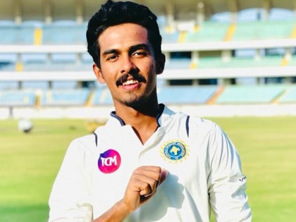 Deodhar Trophy IPL Delhi Capitals 2024 Kerala Rohan Kunnummal impressive bat Delhi Capitals scored 311 runs average of 62-20 third highest run-scorers | Deodhar Trophy IPL Delhi Capitals 2024: देवधर ट्रॉफी में 62.20 की औसत से 311 रन, टूर्नामेंट में सबसे ज्यादा रन बनाने वाले खिलाड़ी, इस आईपीएल टीम ने लिया ट्रॉयल, मिलेगा मौका!