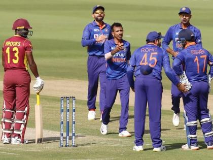 Ind Vs WI 1st ODI WI 176 team india win 1000 match 177 runs Yuzvendra Chahal 4 wick | Ind Vs WI 1st ODI: युजवेंद्र चहल का 'चौका', टीम इंडिया के सामने 177 रन, वेस्टइंडीज 43.5 ओवर में आल आउट