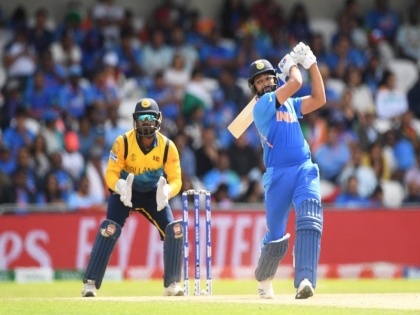 ICC World Cup, Ind vs SL: ROHIT SHARMA 600+ runs in a World Cup edition | ICC World Cup, Ind vs SL: रोहित शर्मा बने विश्व कप टूर्नामेंट में 600+ रन बनाने वाले चौथे बल्लेबाज